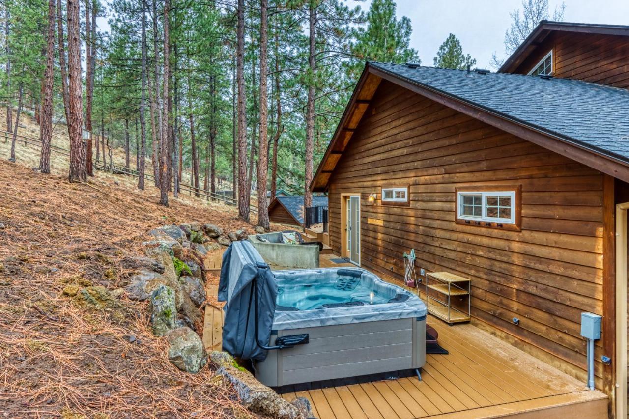 Camp Polk Lodge Систърс Екстериор снимка